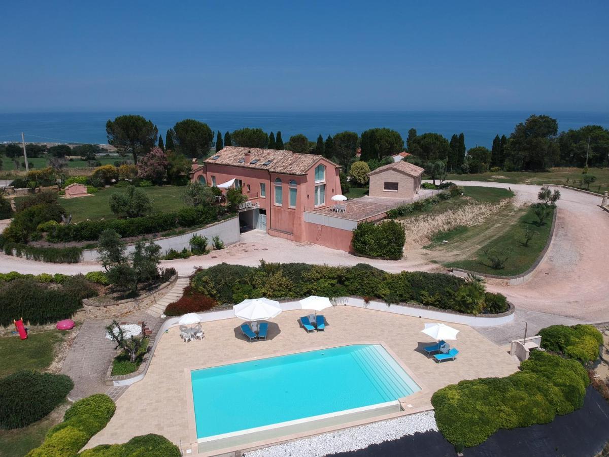Bed and Breakfast Nontiscordardimé à Civitanova Marche Extérieur photo