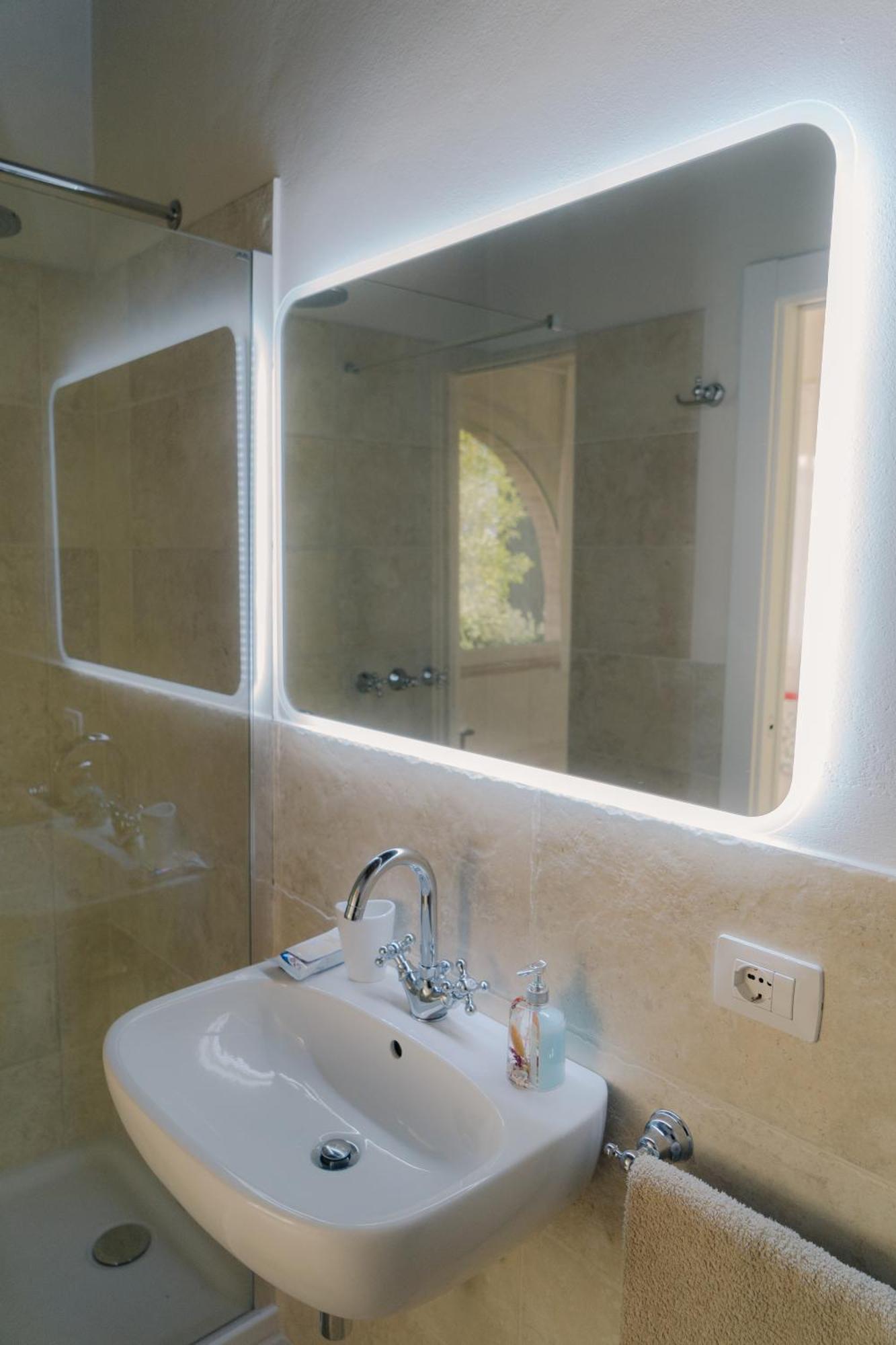Bed and Breakfast Nontiscordardimé à Civitanova Marche Extérieur photo