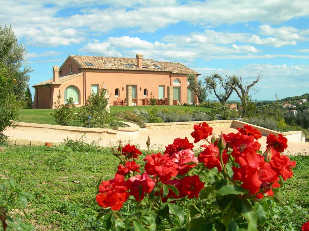 Bed and Breakfast Nontiscordardimé à Civitanova Marche Extérieur photo